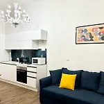 Romeasyoulike-Esquilino Apartment N 86