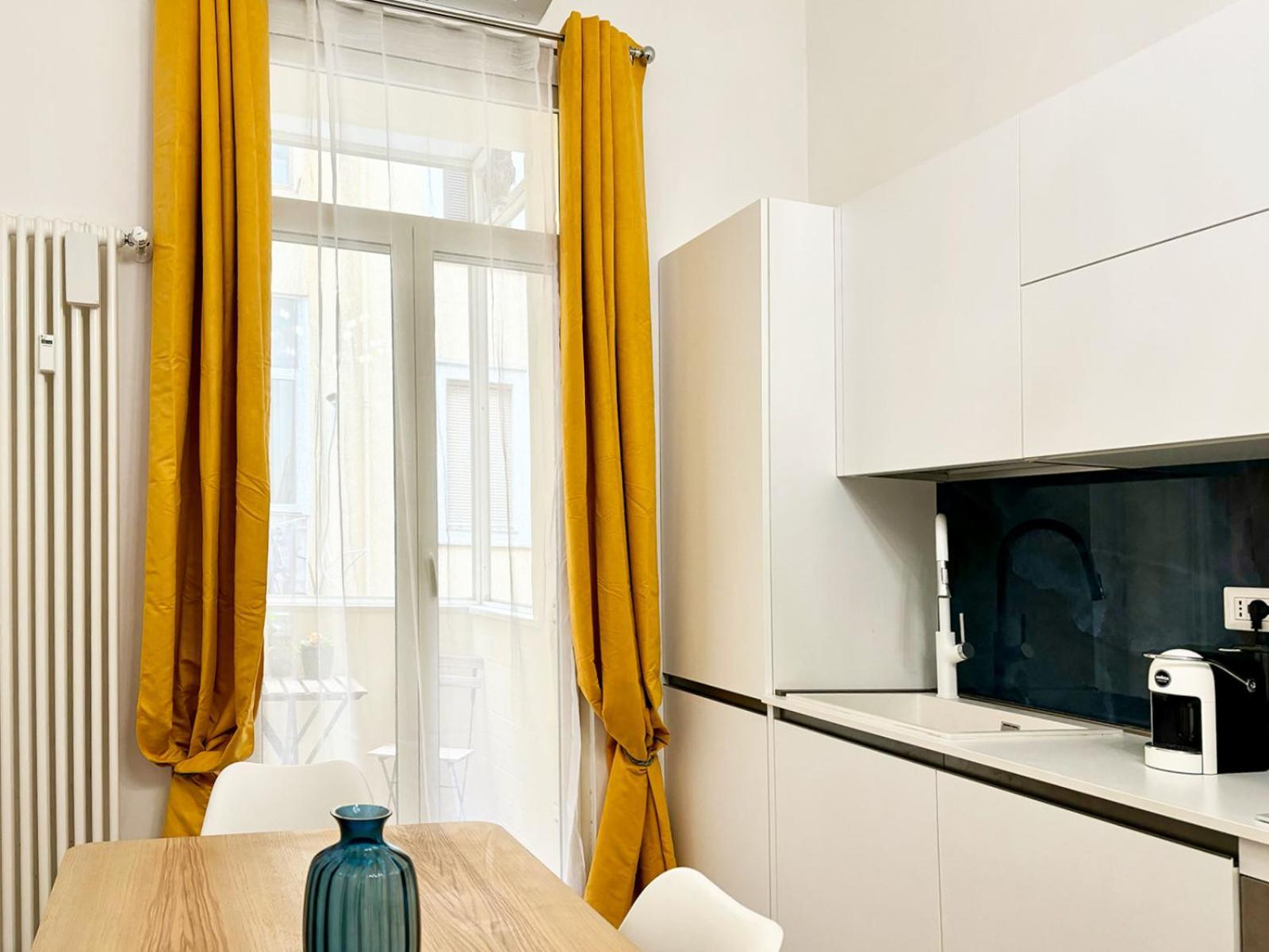 Apartment Romeasyoulike-esquilino N 86 *